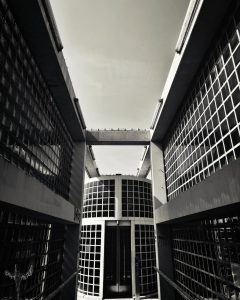 Nordstadtbahnhof Hannover in schwarz und weiß